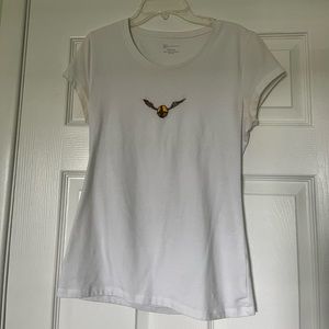 Snitch embroidered tee